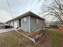 featured image of 180 Ne 10th St