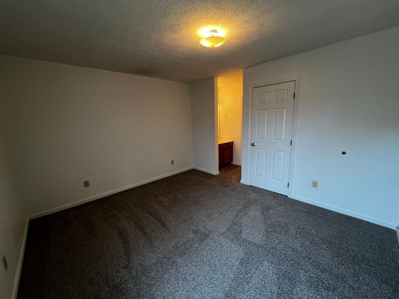 1036 Ancestry Dr - Photo 7 of 18