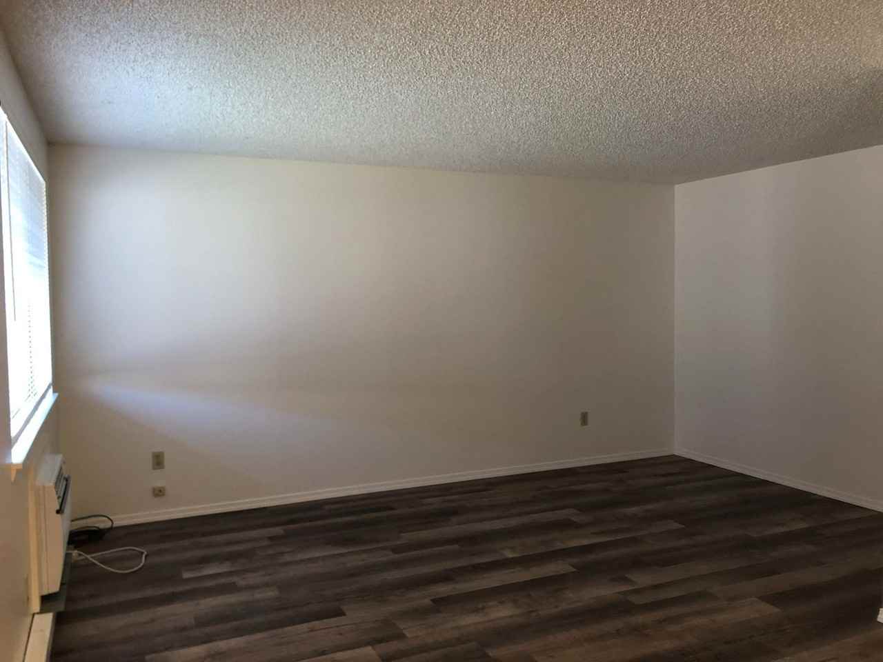 1234 W Lakeside Dr - Photo 6 of 12