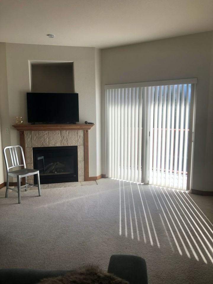 2812 W Marina Dr #D - Photo 5 of 23