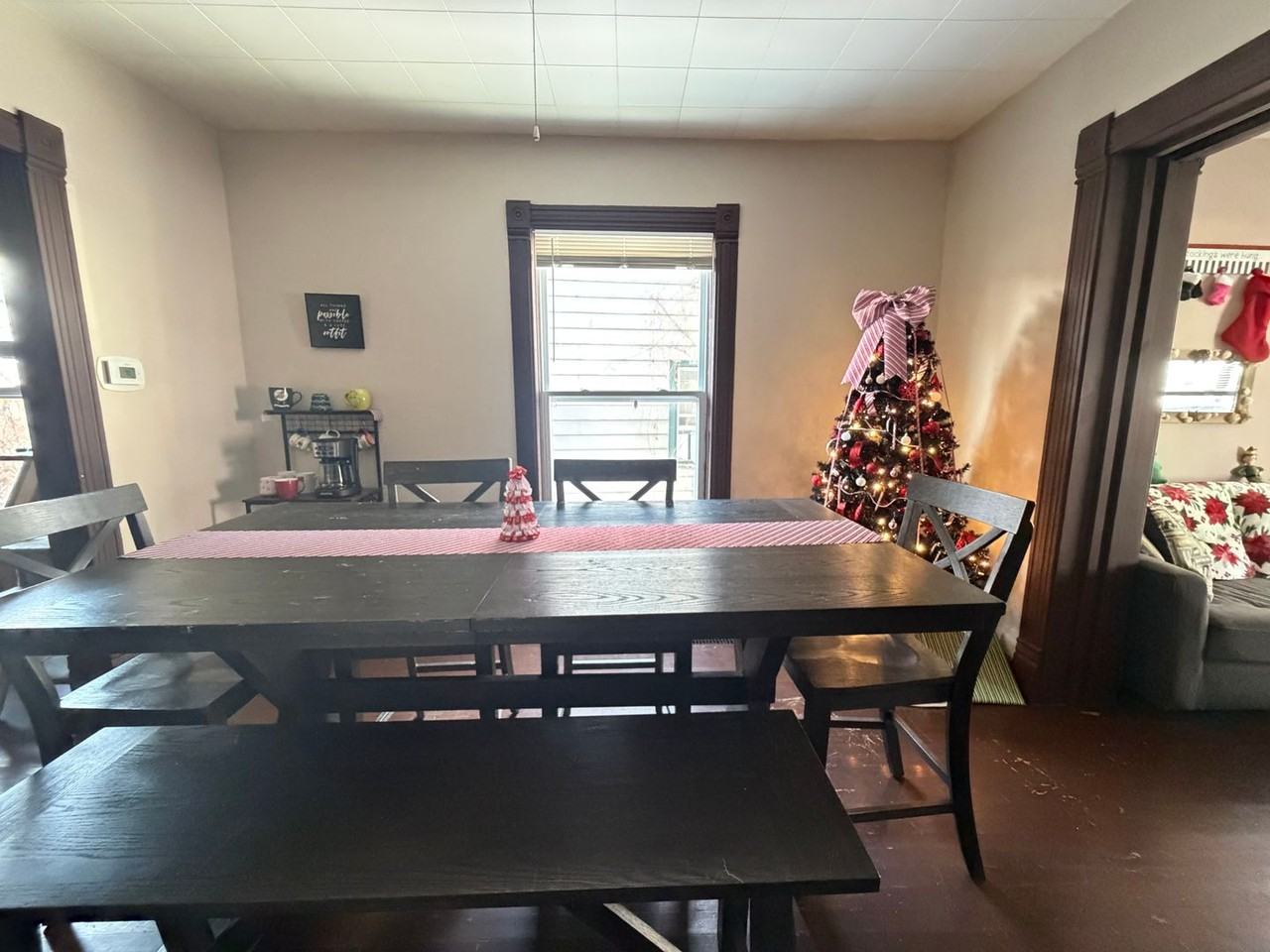 1000 Butterworth St Sw - Photo 5 of 24