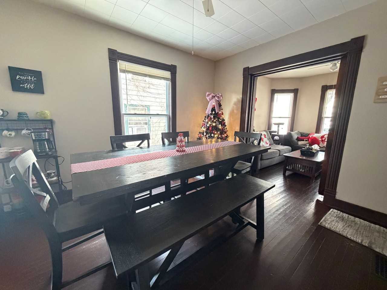 1000 Butterworth St Sw - Photo 6 of 24