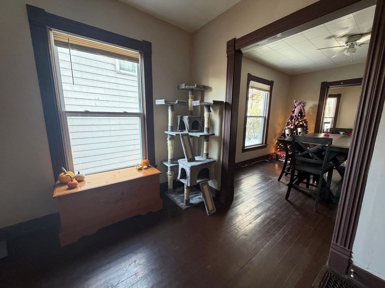 1000 Butterworth St Sw - Photo 7 of 24