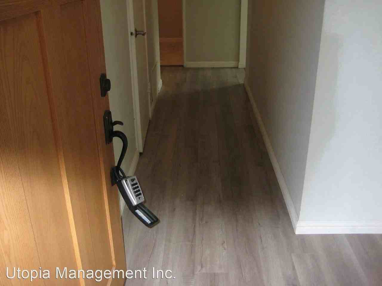 3173 Phoenix Ln - Photo 3 of 27