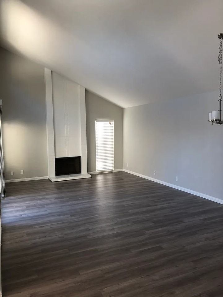 3173 Phoenix Ln - Photo 4 of 27