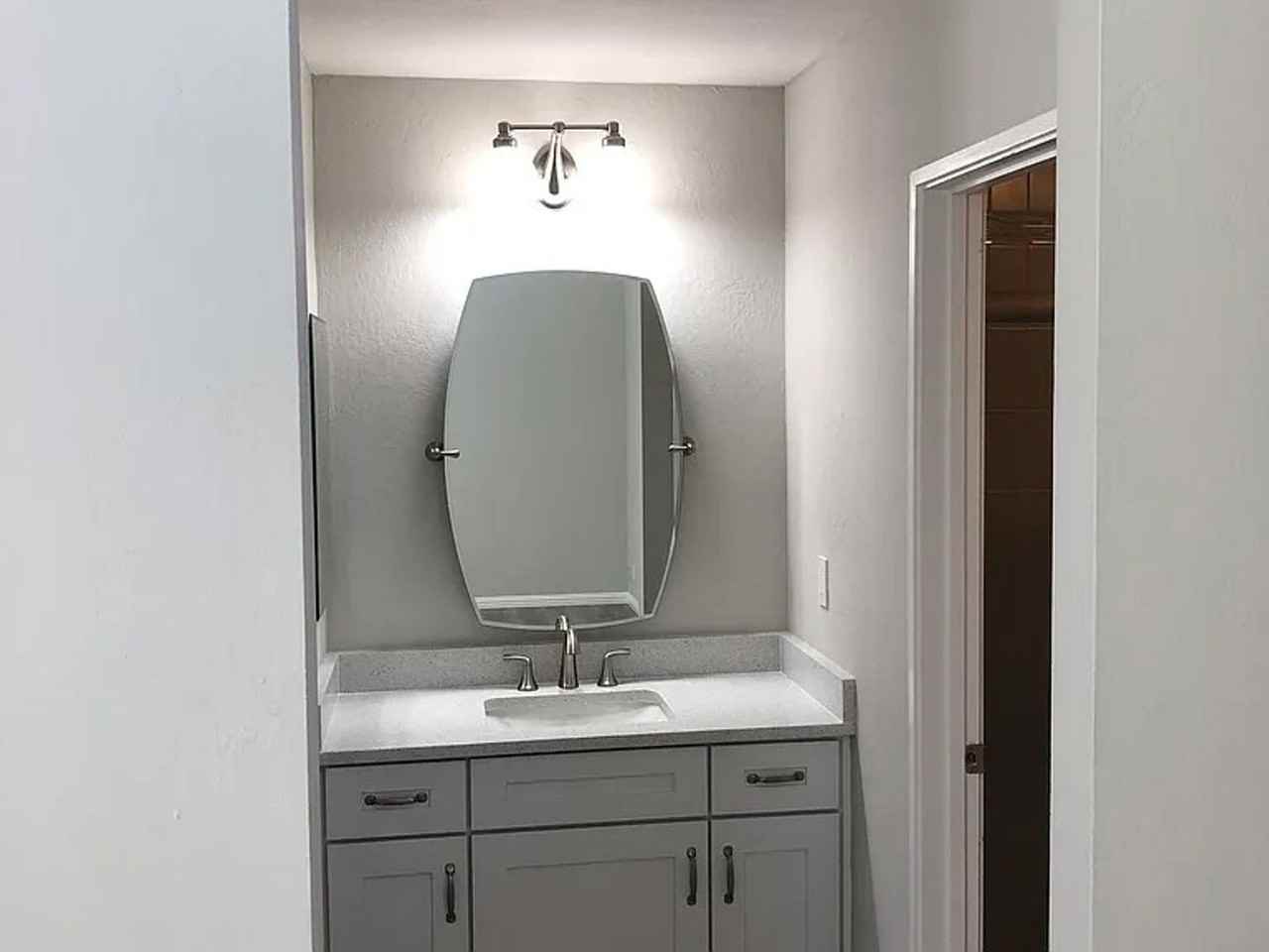 3173 Phoenix Ln - Photo 5 of 27