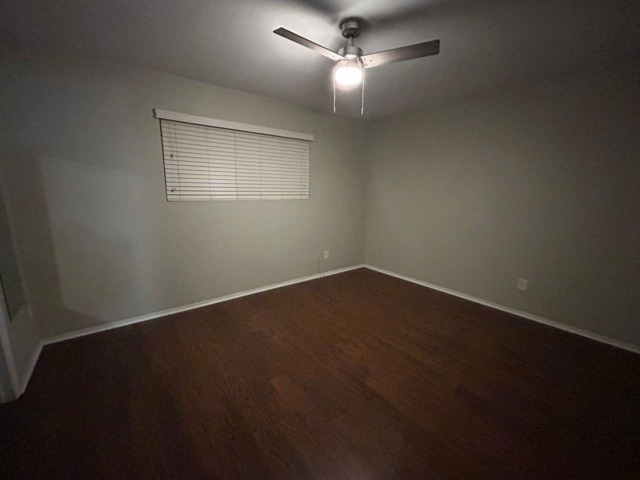 2124 E Carson Dr - Photo 6 of 20