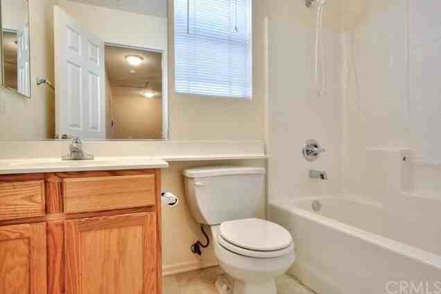 66 Orangewood Ct - Photo 7 of 7