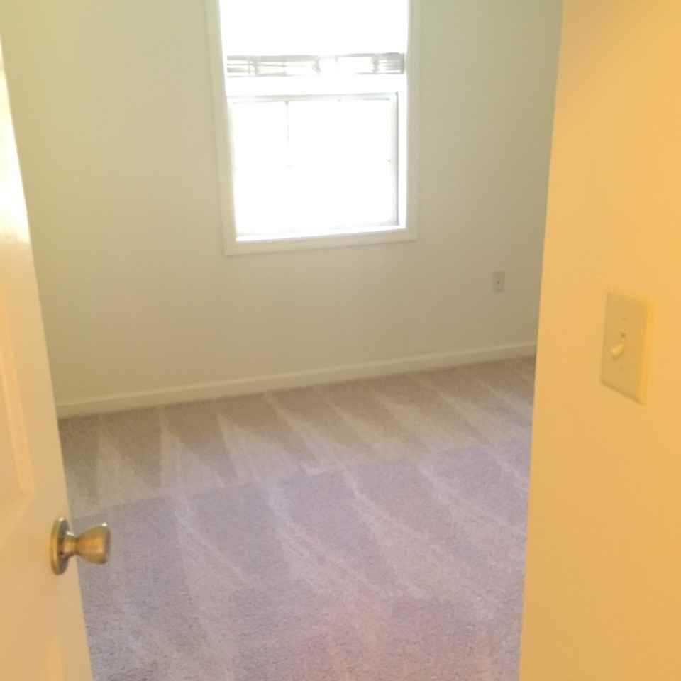 594 Hammock Ave - Photo 7 of 9