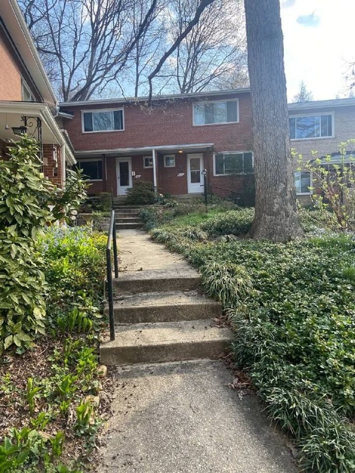 642 Kennebec Ave - Photo 4 of 25