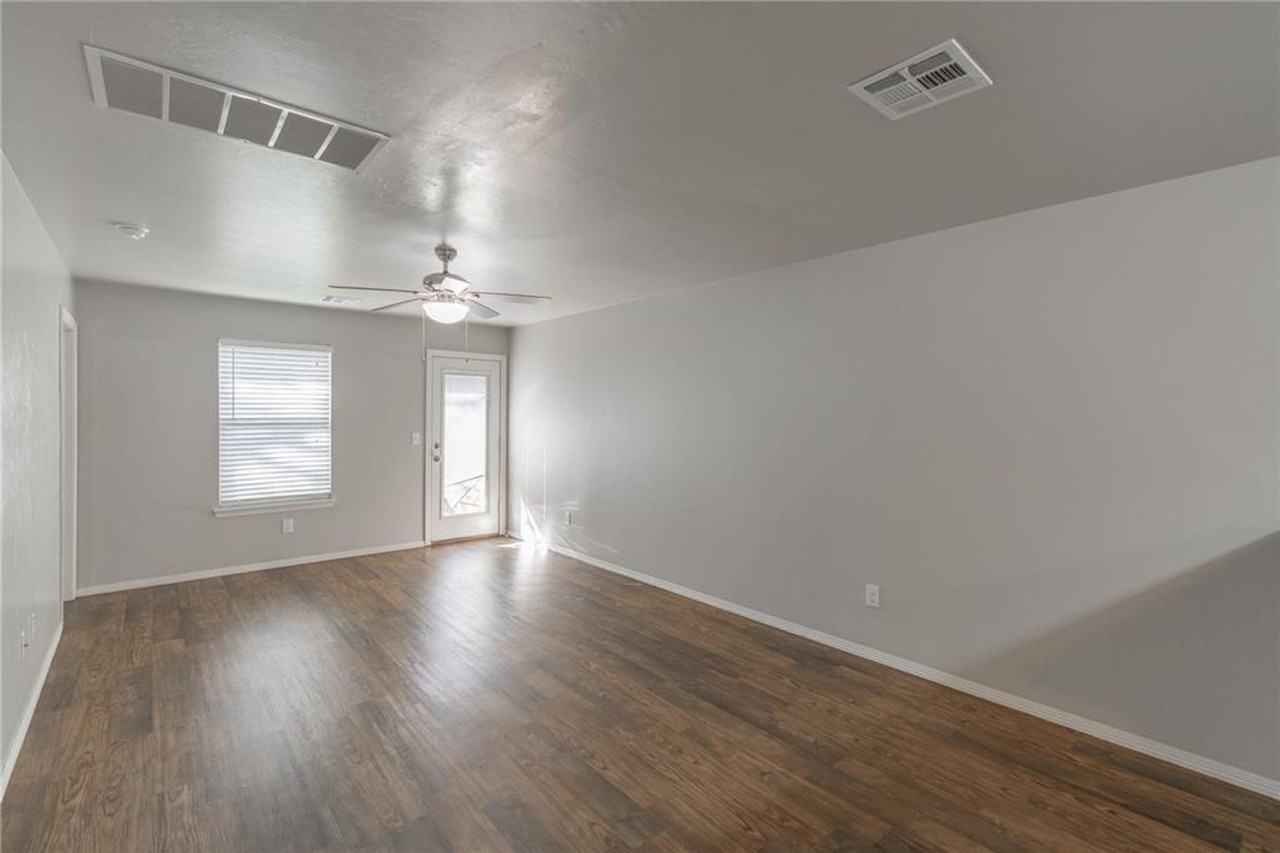 2132 Buena Vida Ln - Photo 5 of 22