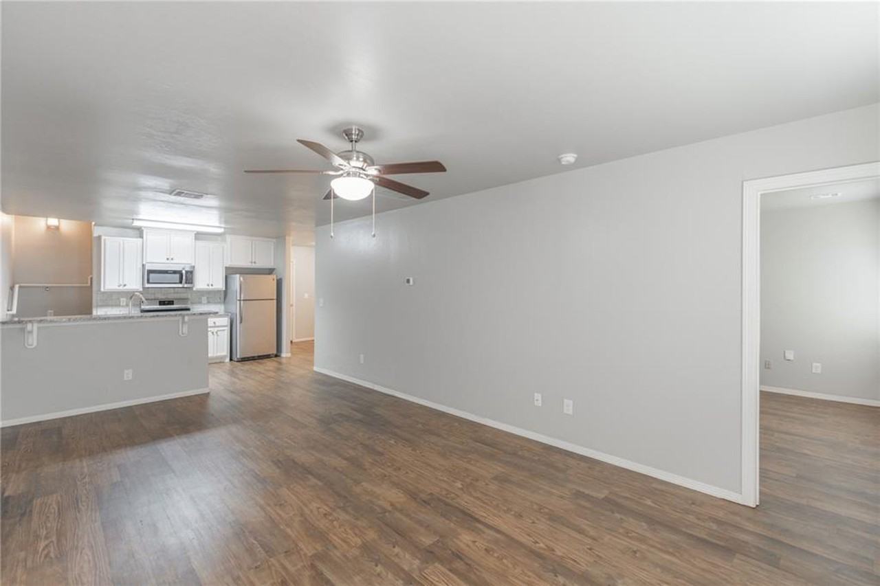 2132 Buena Vida Ln - Photo 7 of 22