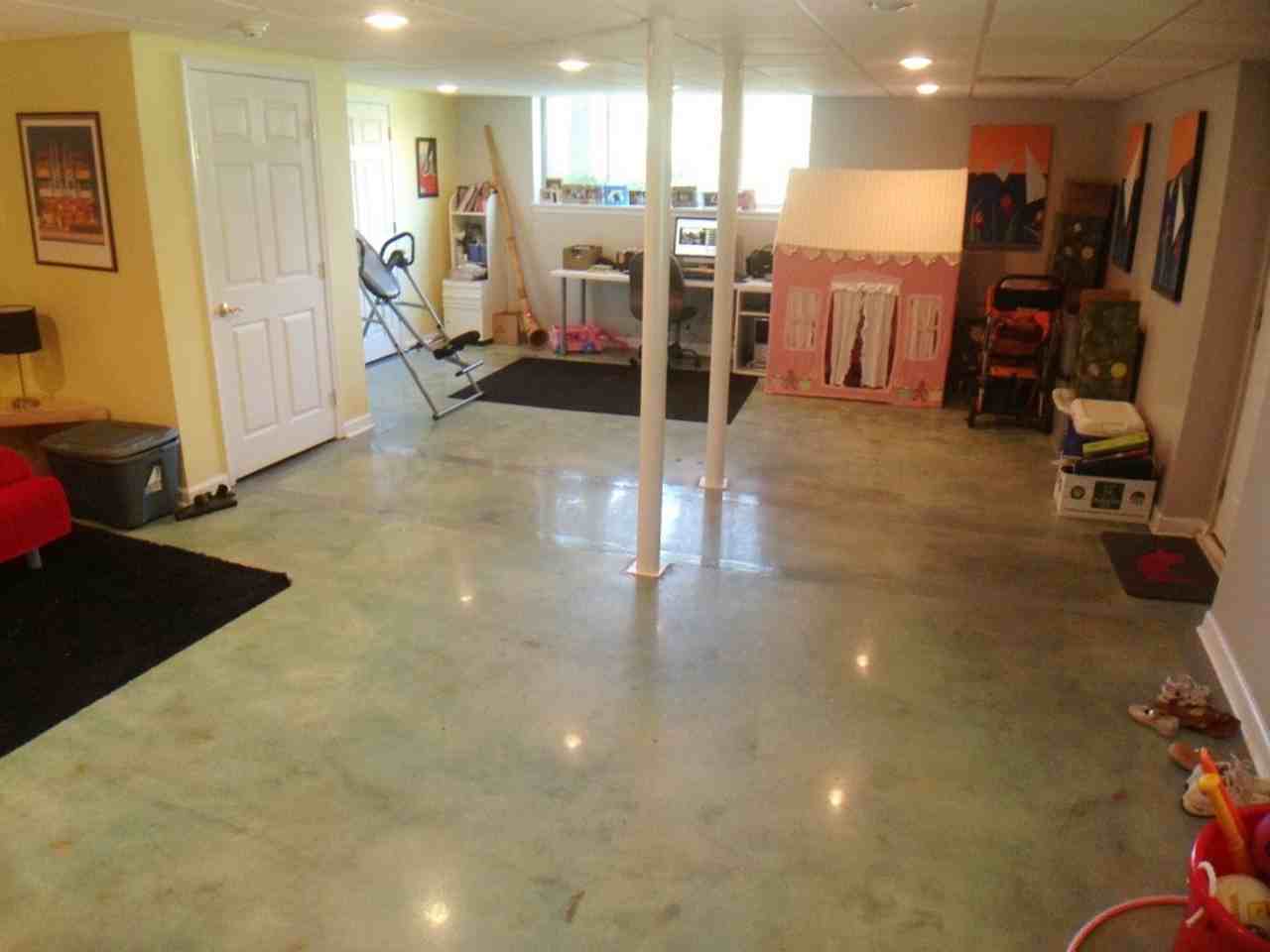 2756 Deerwood Trl - Photo 2 of 27