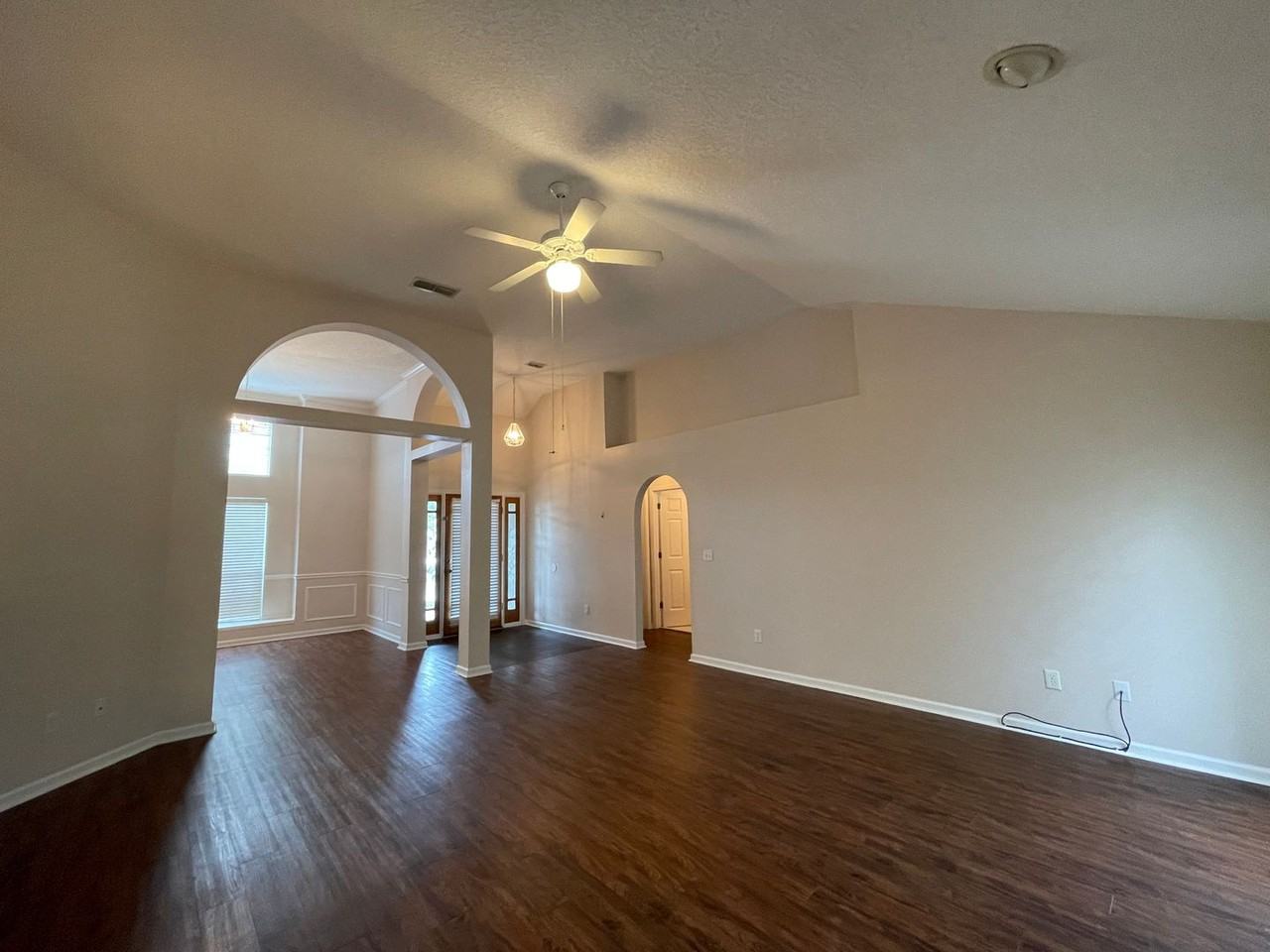 3032 Bluejack Ct - Photo 5 of 15