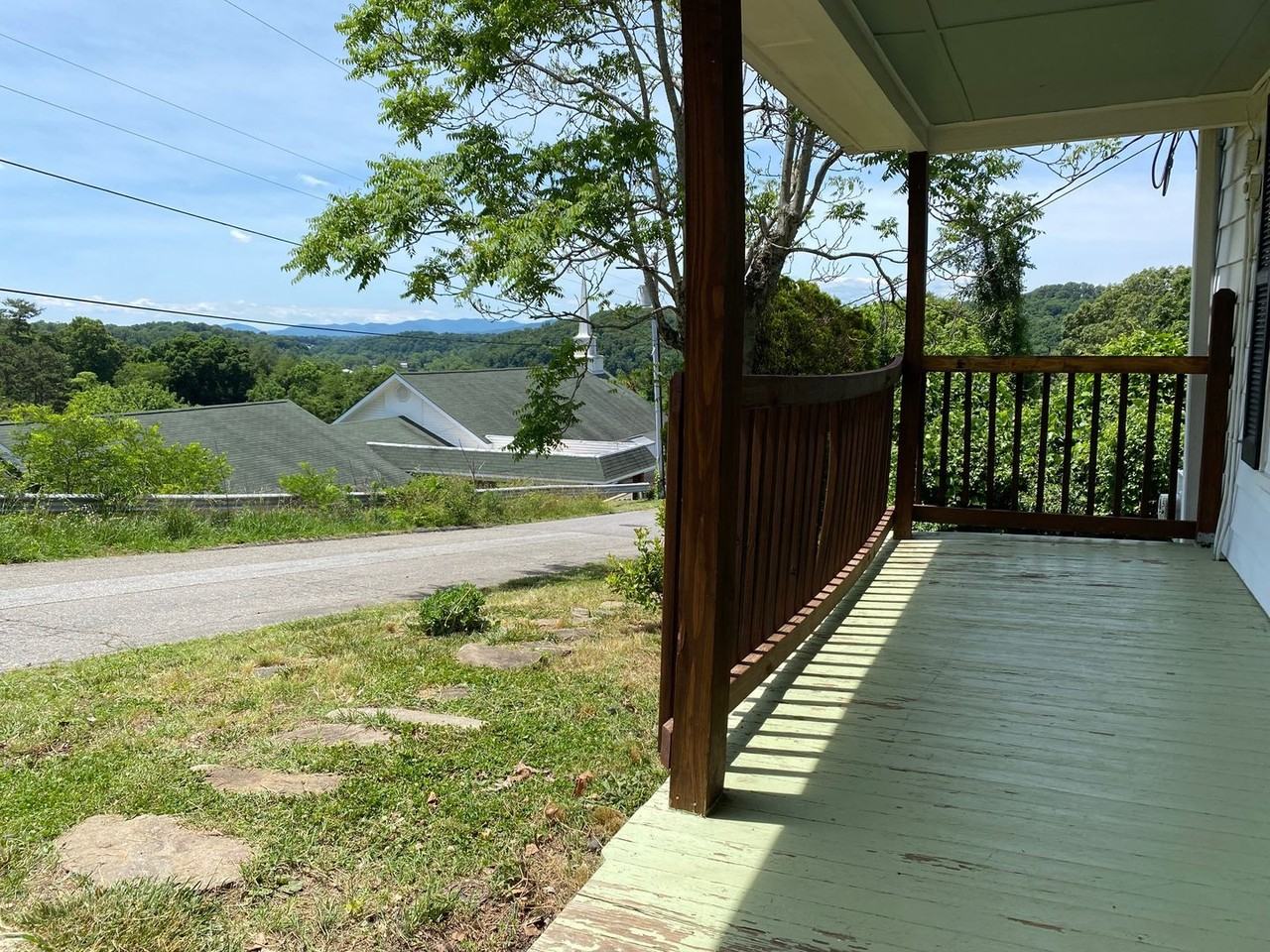 54 Chestnut Ridge Ave - Photo 2 of 41