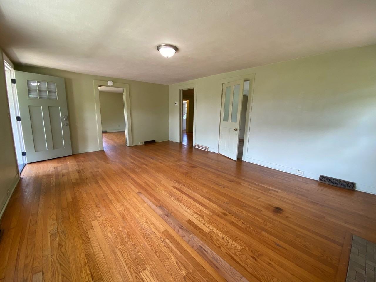 54 Chestnut Ridge Ave - Photo 7 of 41