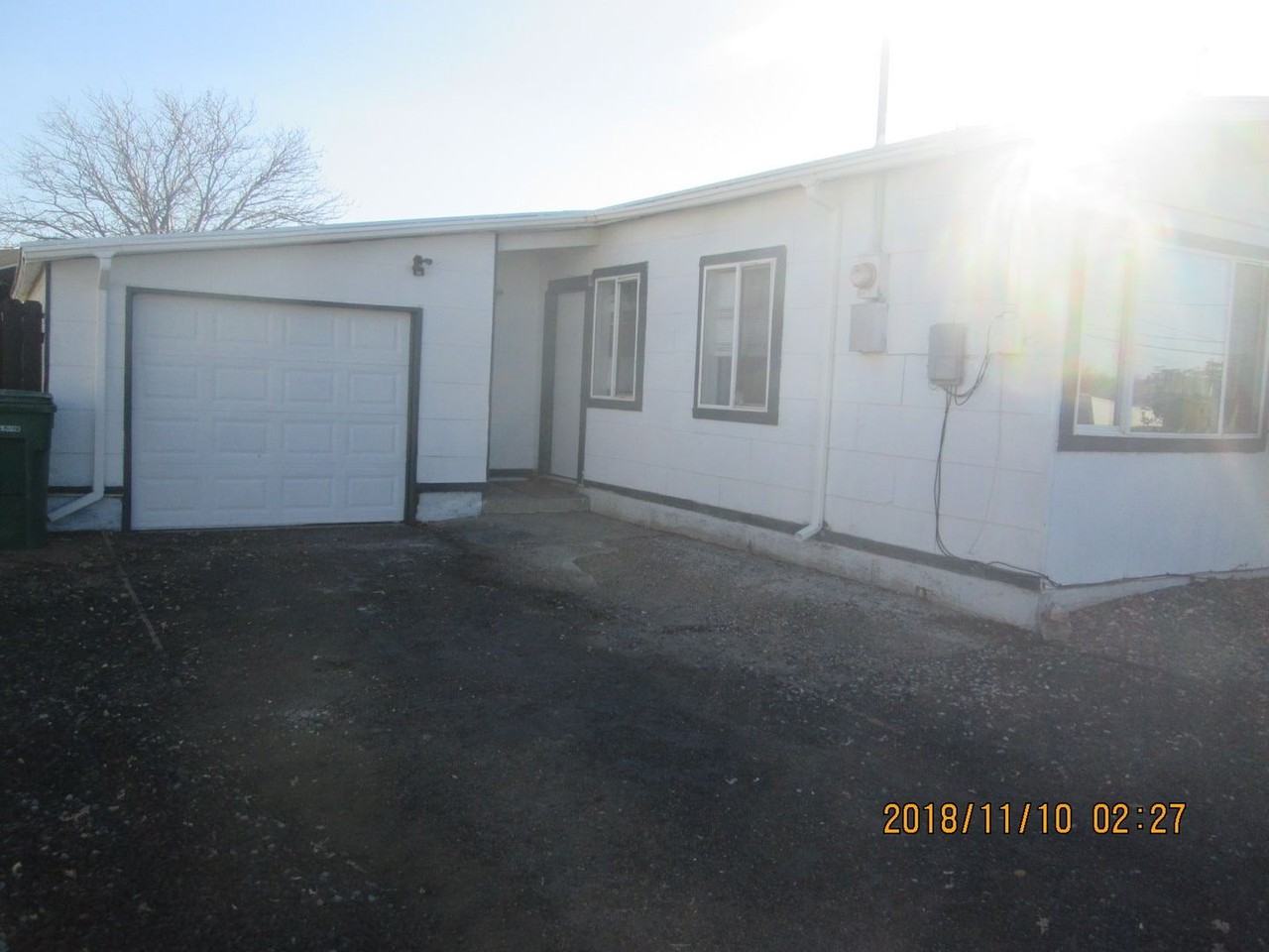 13210 Mount Whitney St - Photo 3 of 16