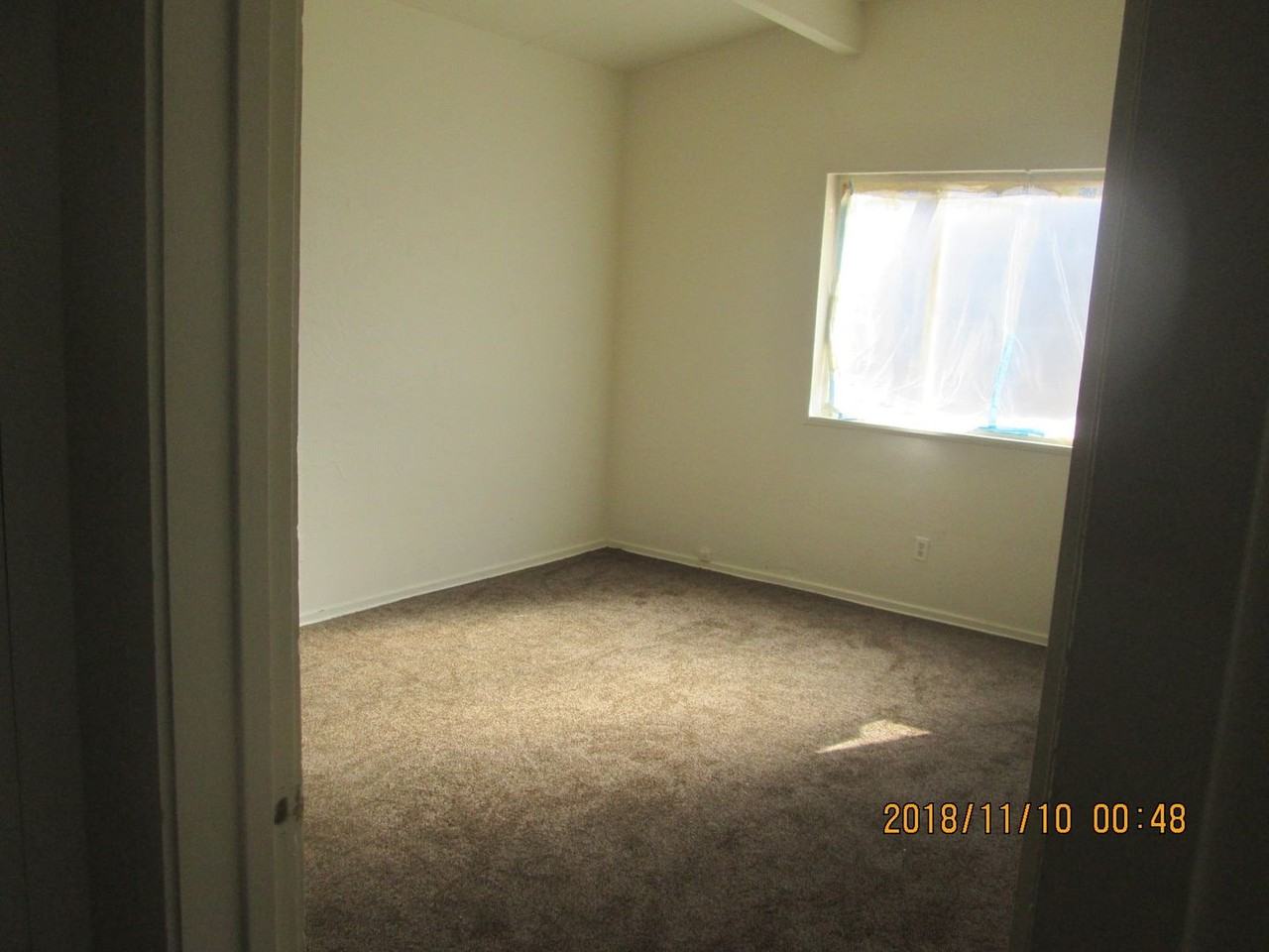 13210 Mount Whitney St - Photo 4 of 16