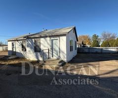 featured image of 1407 W Fox St