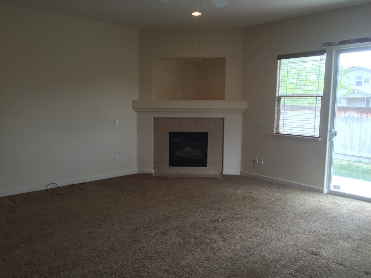 1144 Rancho Mirage Dr - Photo 3 of 5