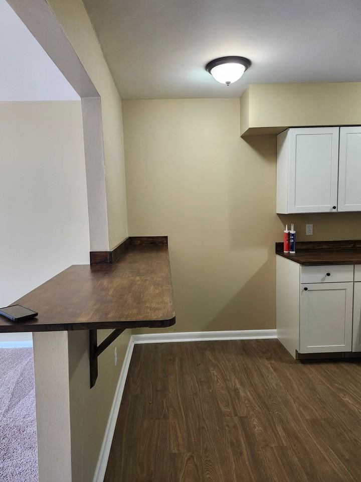 827 Darryl Ln - Photo 5 of 14