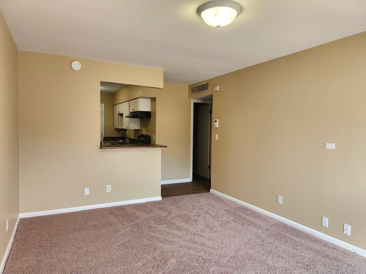 827 Darryl Ln - Photo 6 of 14