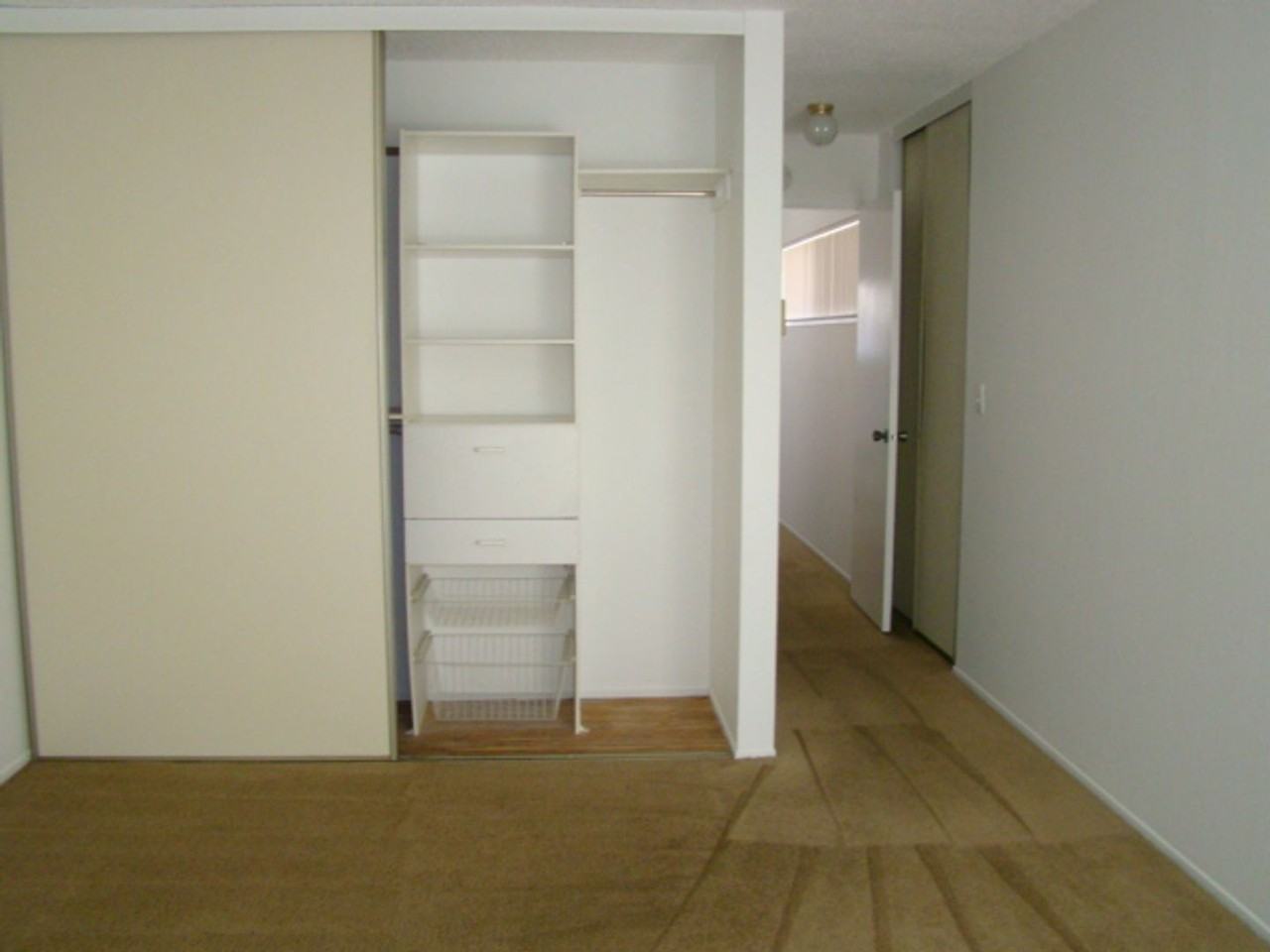 2654 Kentworth Way - Photo 5 of 11