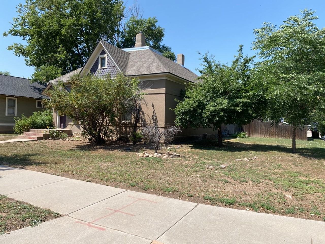 1203 Remington St - Photo 3 of 35