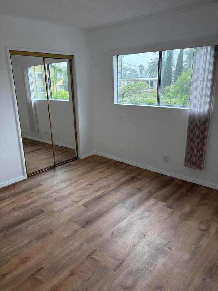534 Santa Clara Ave - Photo 5 of 6