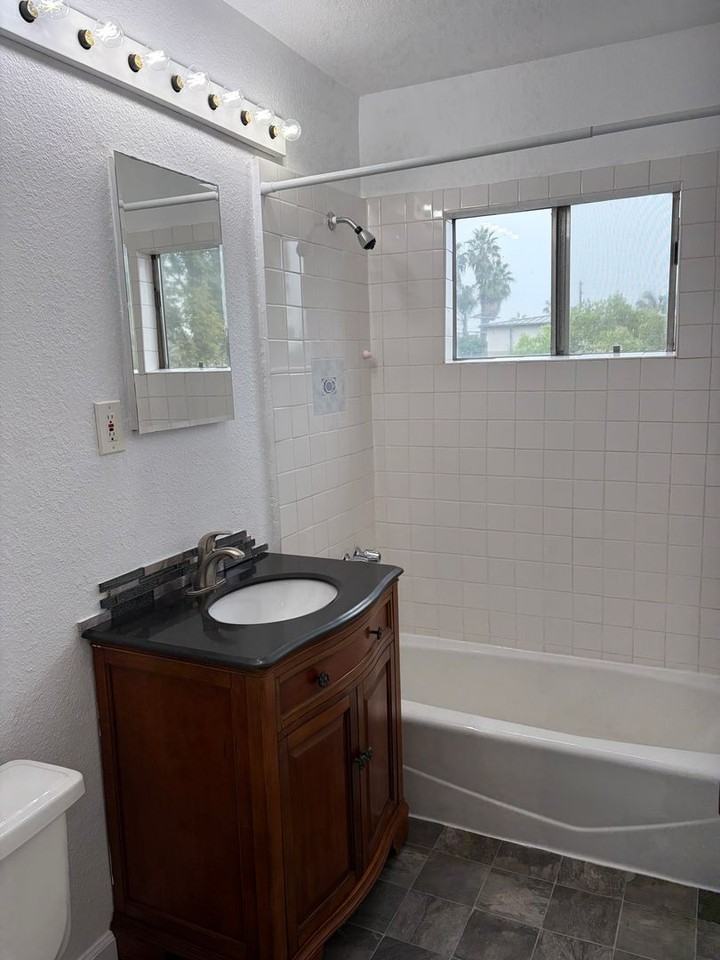 534 Santa Clara Ave - Photo 6 of 6