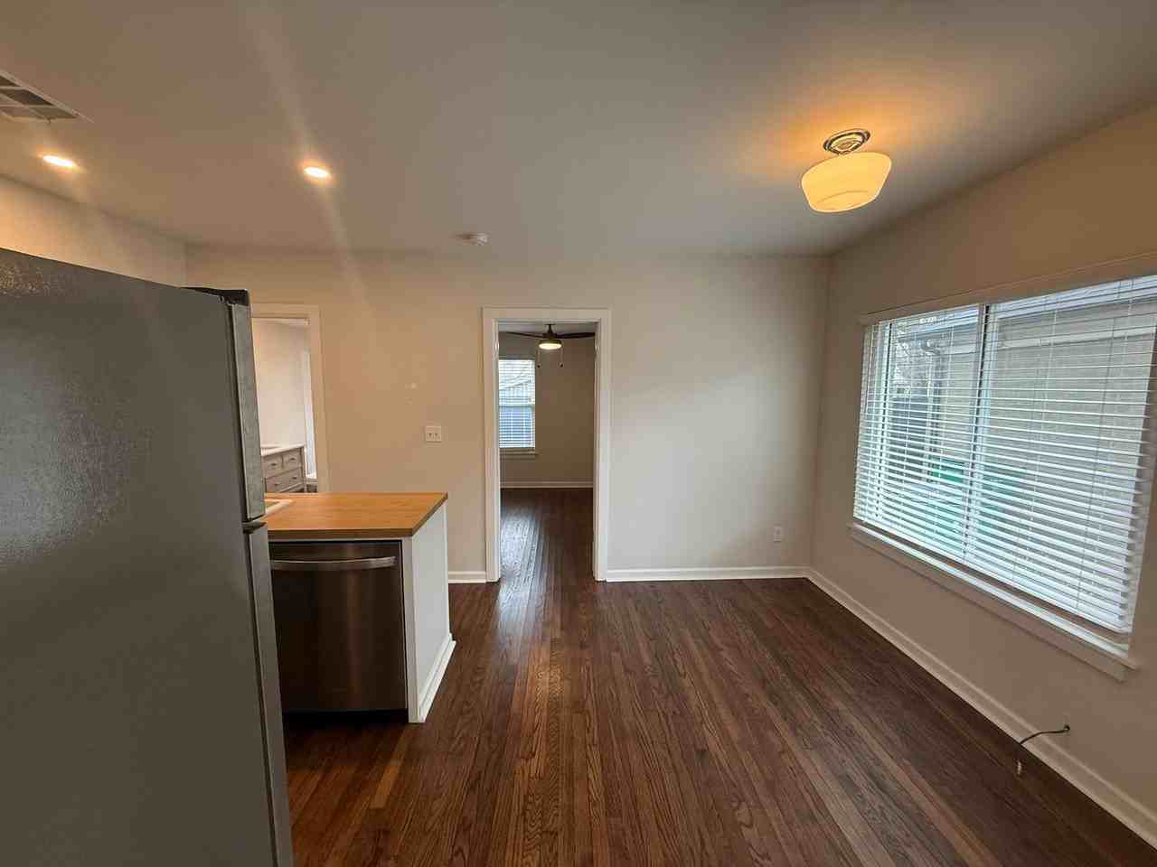 1205 Military Ct - Photo 6 of 17