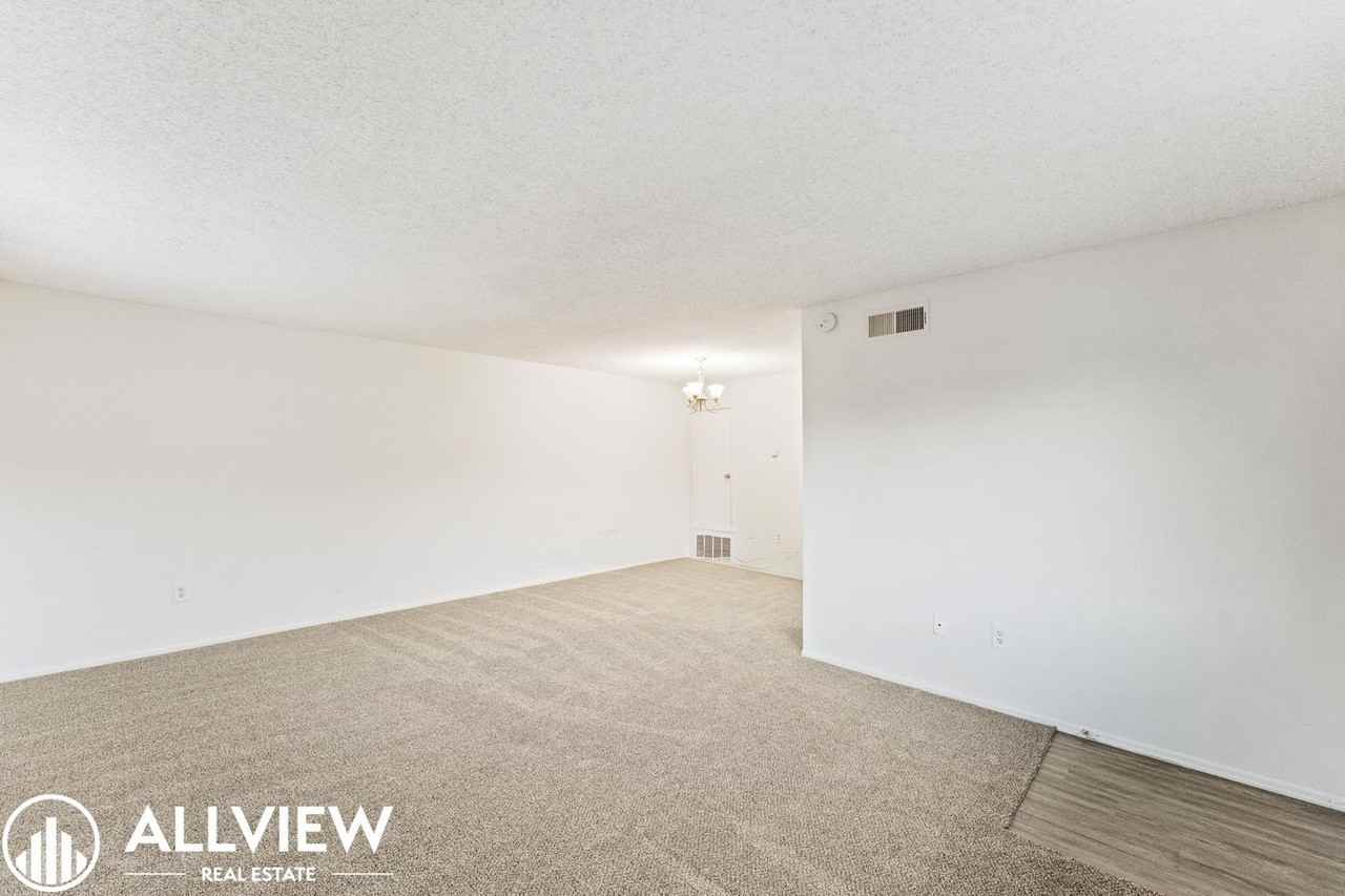 32128 Paseo Carolina - Photo 5 of 16