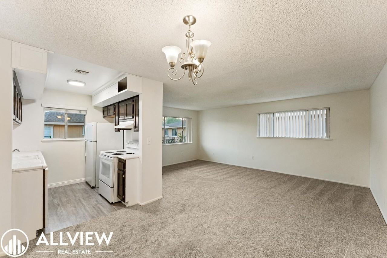 32128 Paseo Carolina - Photo 6 of 16