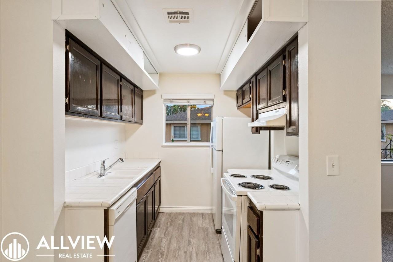 32128 Paseo Carolina - Photo 7 of 16