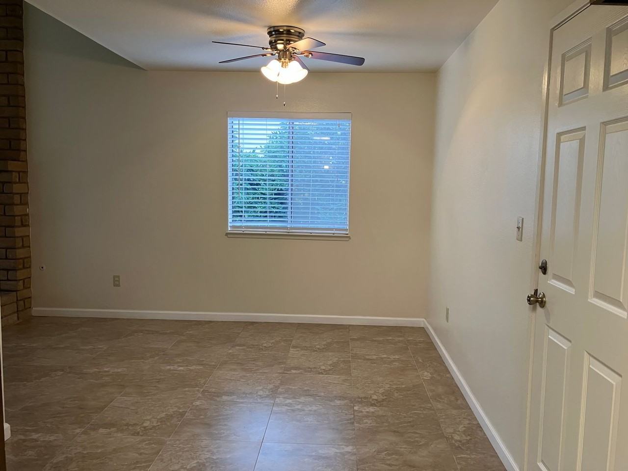 1213 Satariano Ln - Photo 6 of 15