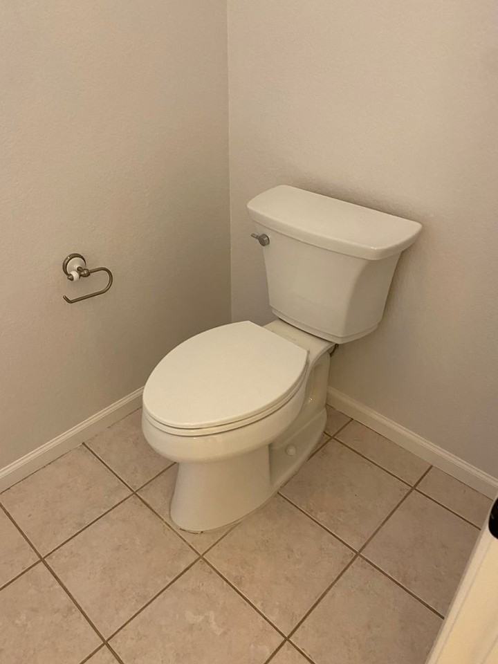 1122 Dinkel Ct - Photo 3 of 22