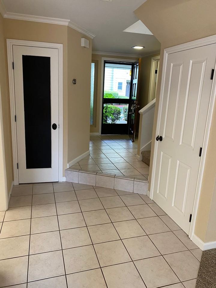 1122 Dinkel Ct - Photo 4 of 22