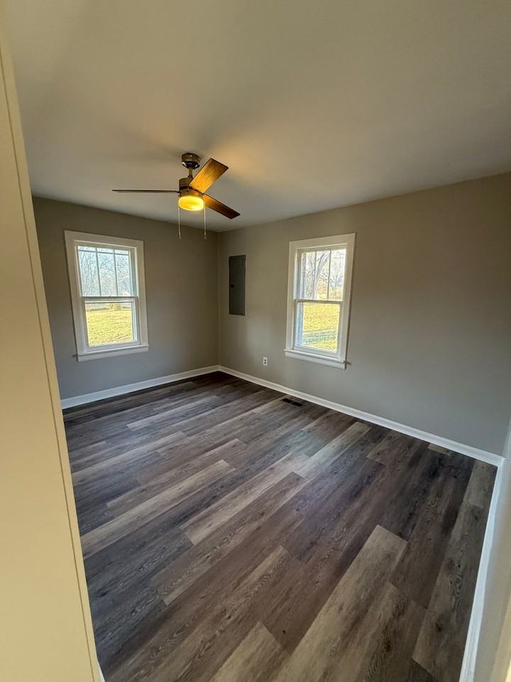 161 N Three Notch Rd - Photo 4 of 6