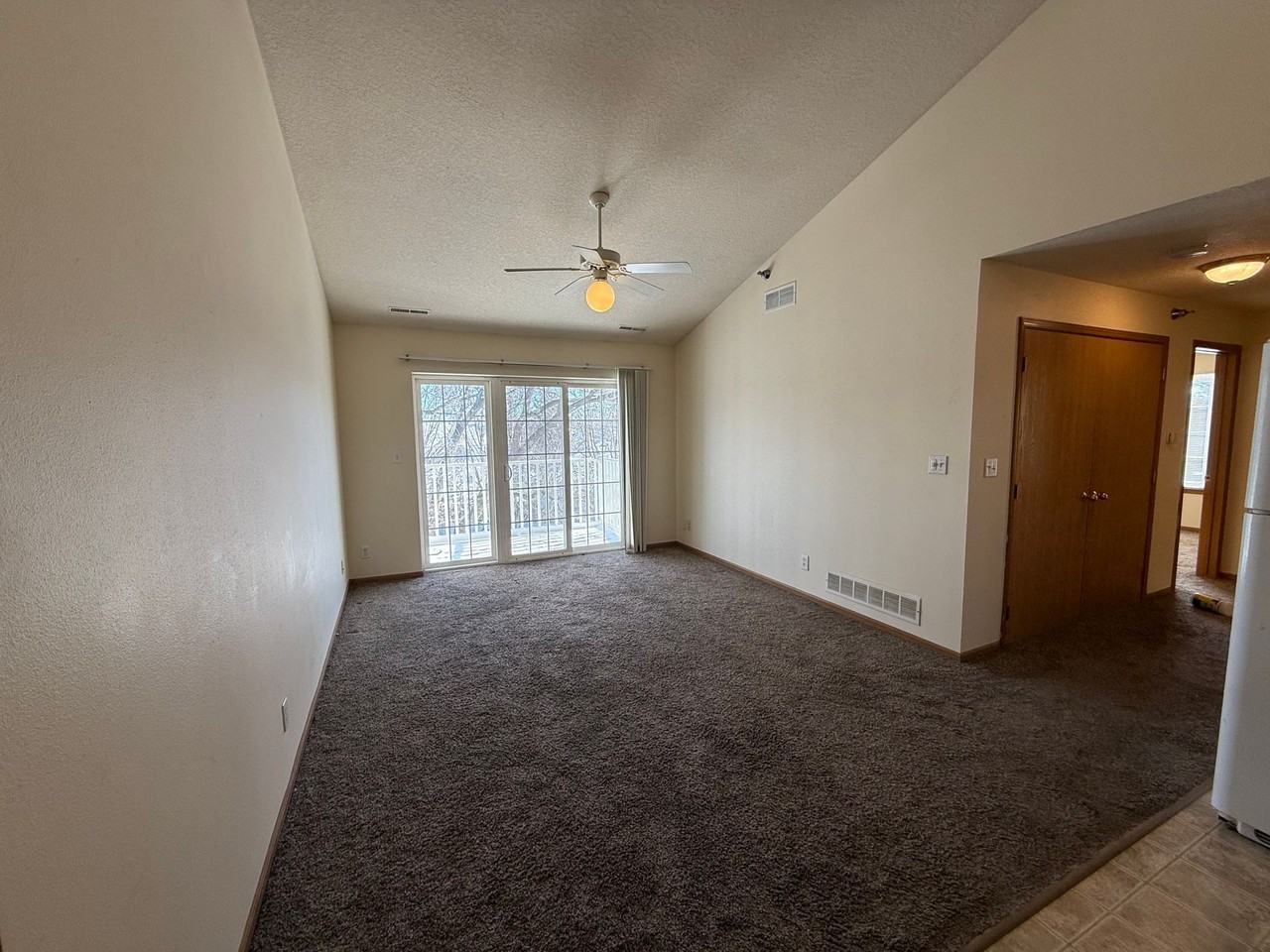 219 Crystal St - Photo 3 of 50