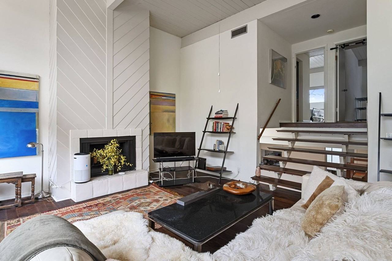 3102 Eisenhauer Rd #A1 - Photo 4 of 26