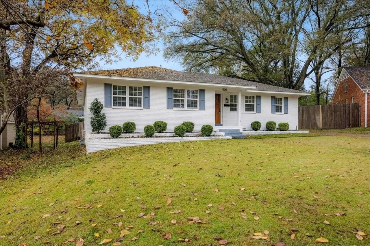 505 Eastbourne Pl - Photo 3 of 29