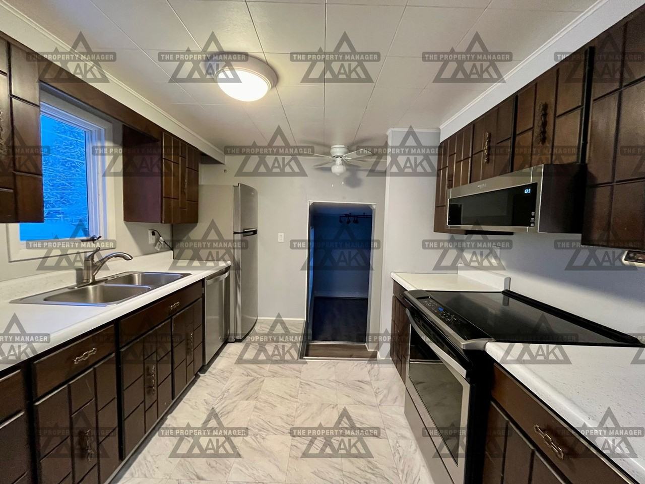 827 15th Ave - Photo 6 of 21