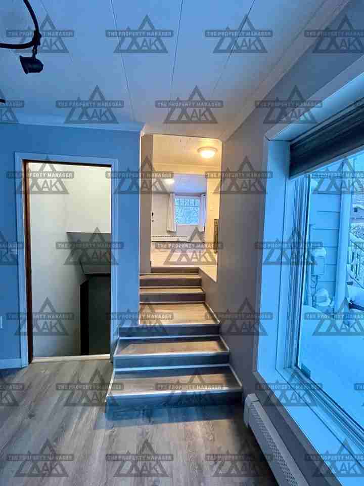 827 15th Ave - Photo 7 of 21