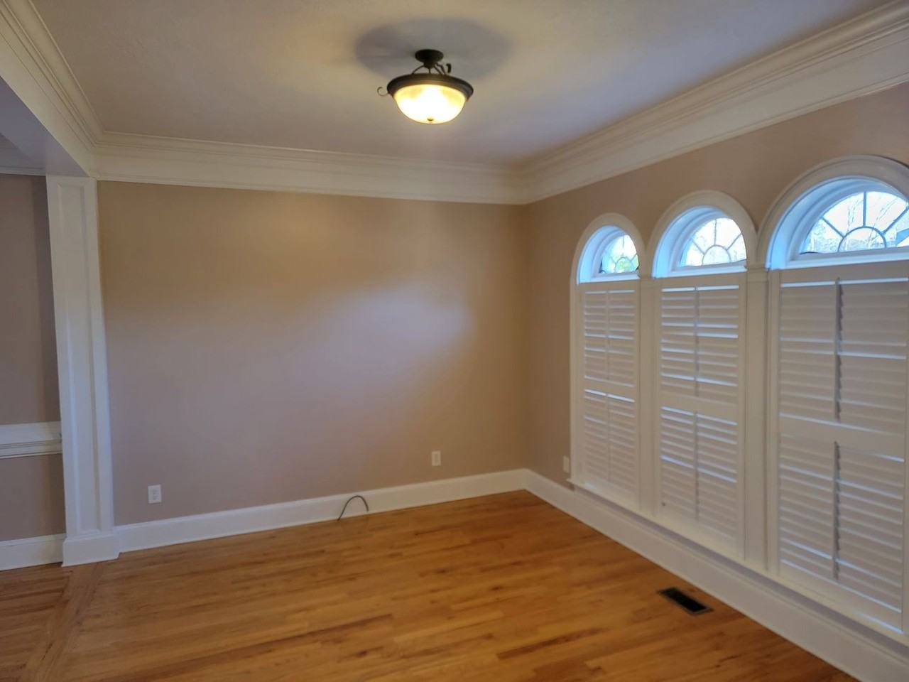 4370 Wax Myrtle Ct - Photo 4 of 39