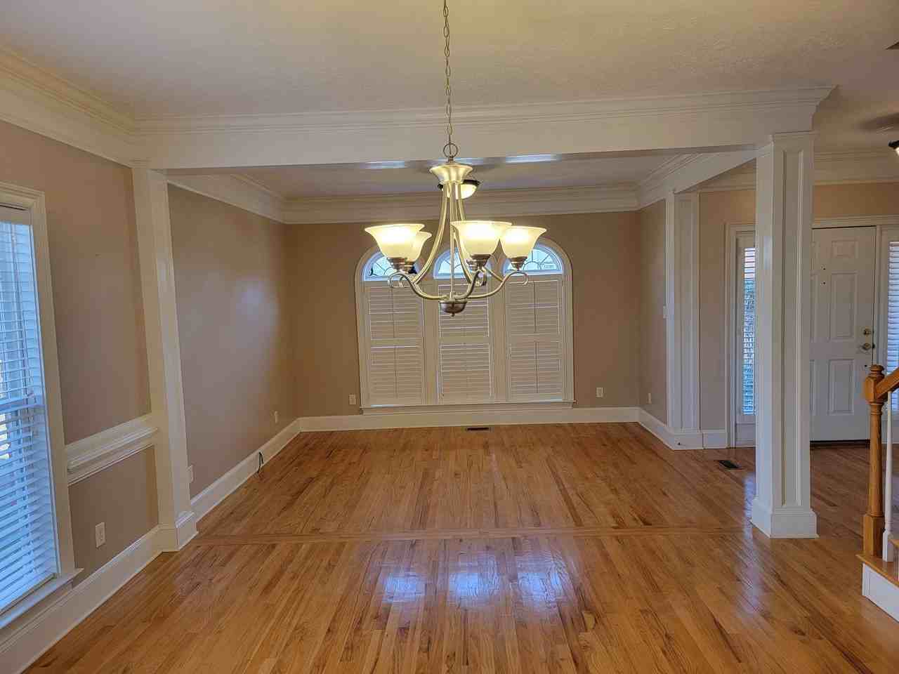 4370 Wax Myrtle Ct - Photo 5 of 39