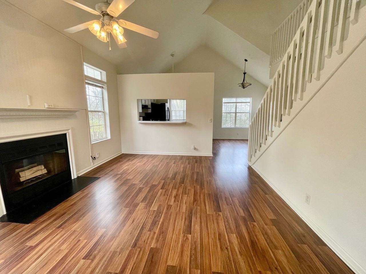 1001 Lassiter Dr - Photo 4 of 31