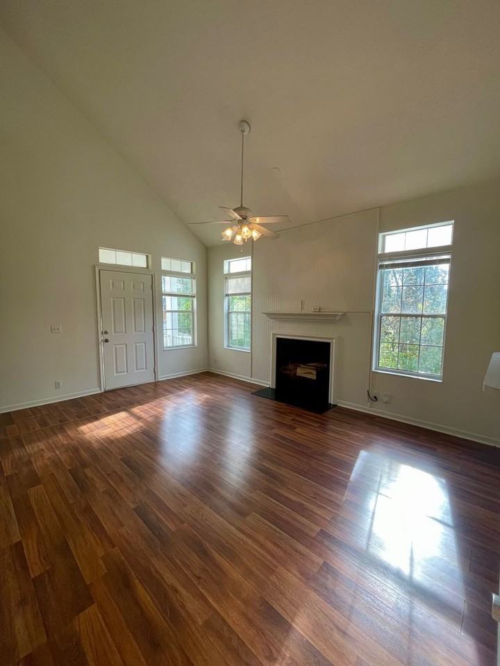 1001 Lassiter Dr - Photo 6 of 31