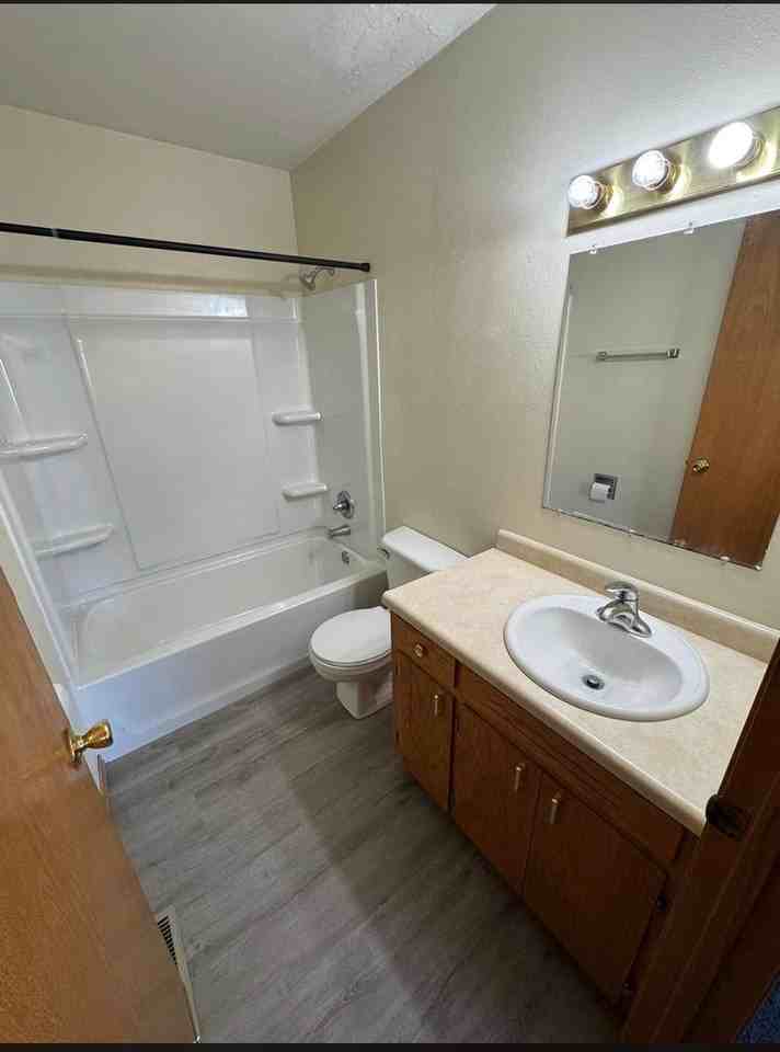 715 Avenue C - Photo 6 of 6