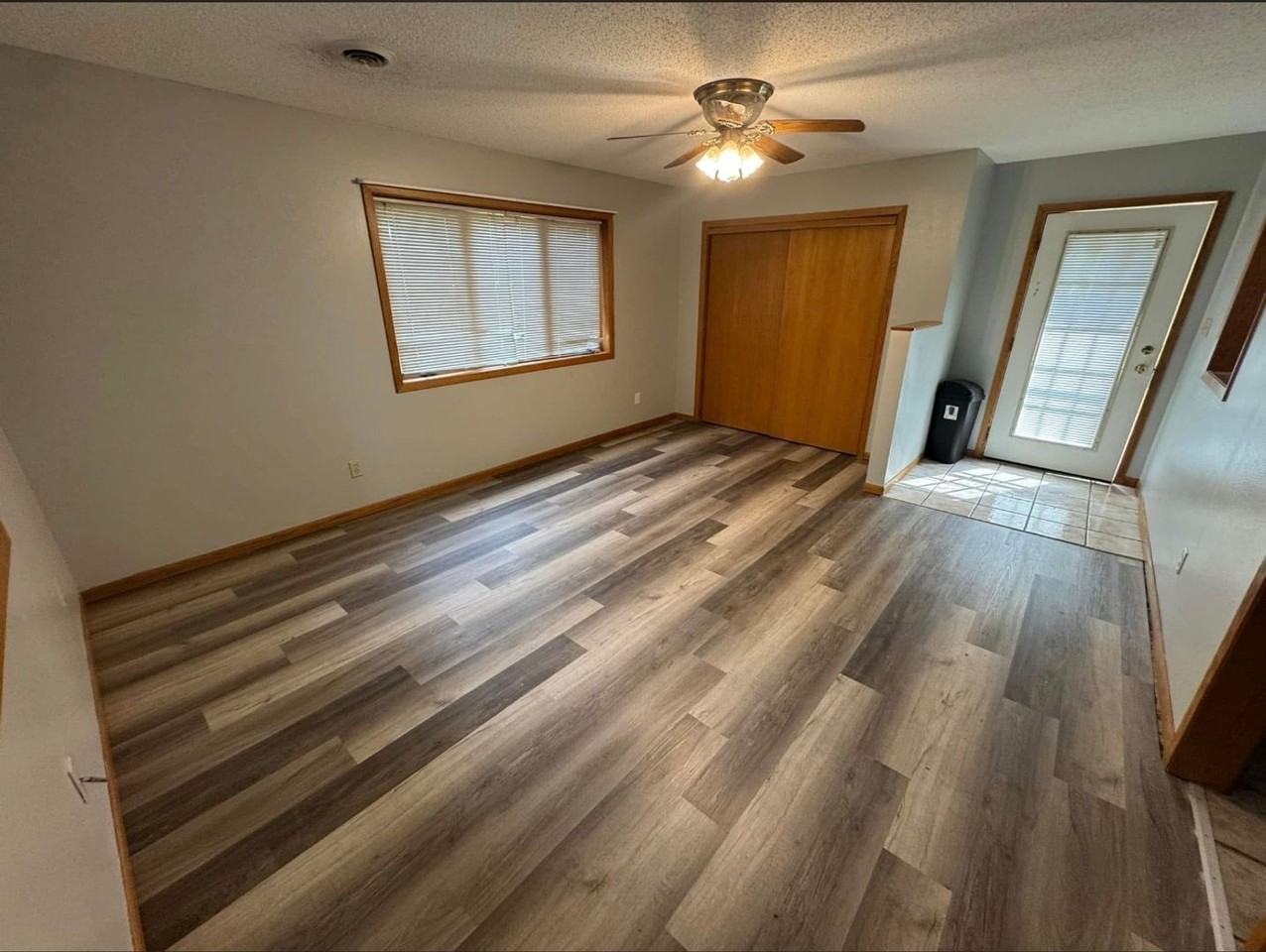 22792 Kansas Ave - Photo 6 of 10