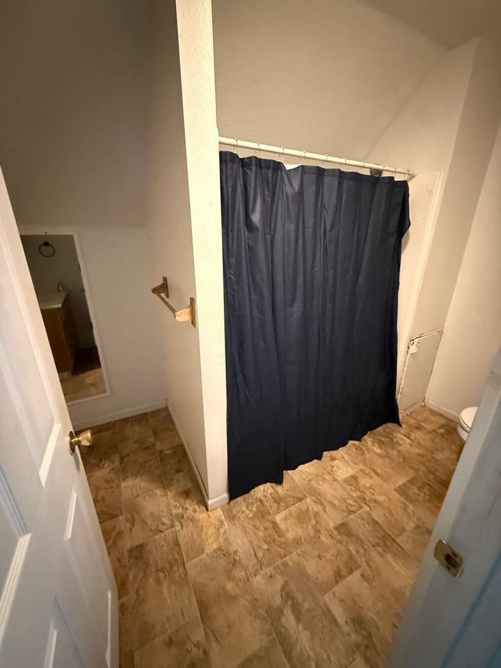 532 S 16th St - Photo 7 of 12